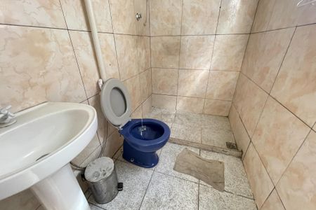 Casa para alugar com 75m², 2 quartos e 1 vagaBanheiro