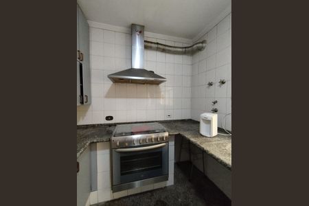 Casa à venda com 312m², 6 quartos e 3 vagas Casa à venda com 312m², 6 quartos e 3 vagasCozinha - Torneira