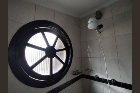 Casa à venda com 312m², 6 quartos e 3 vagas Casa à venda com 312m², 6 quartos e 3 vagasChuveiro Elétrico