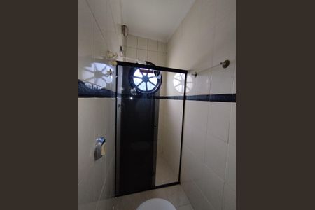 Casa à venda com 312m², 6 quartos e 3 vagas Casa à venda com 312m², 6 quartos e 3 vagasBanheiro - torneira