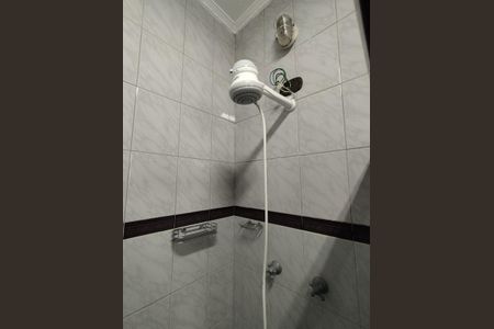 Casa à venda com 312m², 6 quartos e 3 vagas Casa à venda com 312m², 6 quartos e 3 vagasChuveiro Elétrico