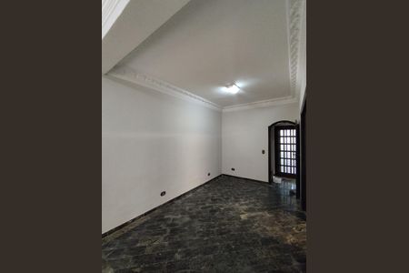 Casa à venda com 312m², 6 quartos e 3 vagas Casa à venda com 312m², 6 quartos e 3 vagasCozinha - Torneira