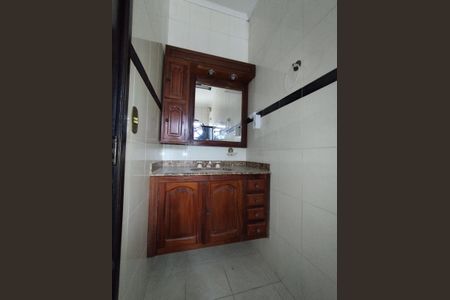 Casa à venda com 312m², 6 quartos e 3 vagas Casa à venda com 312m², 6 quartos e 3 vagasBanheiro - torneira