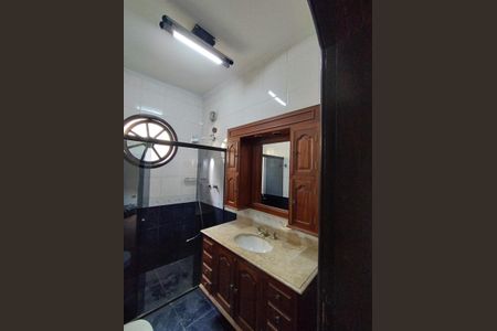 Casa à venda com 312m², 6 quartos e 3 vagas Casa à venda com 312m², 6 quartos e 3 vagasBanheiro - torneira