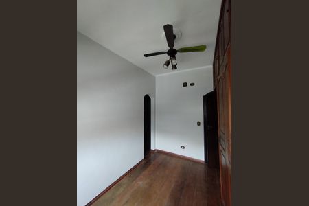 Casa à venda com 312m², 6 quartos e 3 vagas Casa à venda com 312m², 6 quartos e 3 vagasSuíte 4