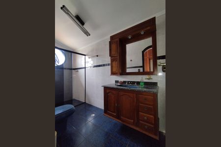 Casa à venda com 312m², 6 quartos e 3 vagas Casa à venda com 312m², 6 quartos e 3 vagasBanheiro - torneira