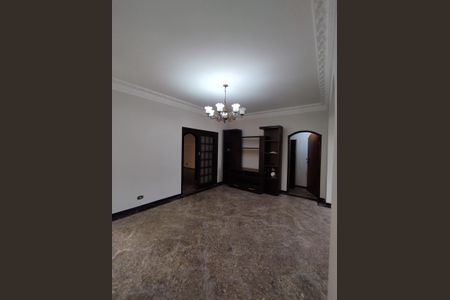 Casa à venda com 312m², 6 quartos e 3 vagas Casa à venda com 312m², 6 quartos e 3 vagasSala