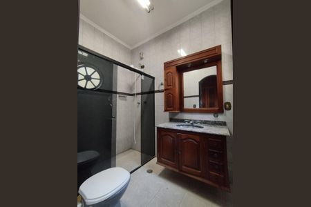 Casa à venda com 312m², 6 quartos e 3 vagas Casa à venda com 312m², 6 quartos e 3 vagasBanheiro - torneira