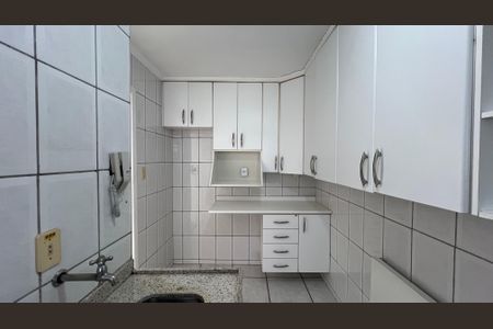 Apartamento à venda com 58m², 2 quartos e 1 vagaCozinha