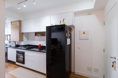 Apartamento à venda com 67m², 2 quartos e 1 vaga Apartamento à venda com 67m², 2 quartos e 1 vagaCozinha e área de serviço