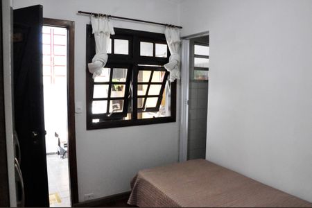 Casa à venda com 130m², 4 quartos e 1 vaga Casa à venda com 130m², 4 quartos e 1 vagaQuarto 02