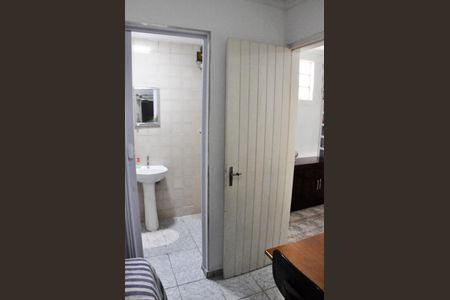 Casa à venda com 130m², 4 quartos e 1 vaga Casa à venda com 130m², 4 quartos e 1 vagaSuíte