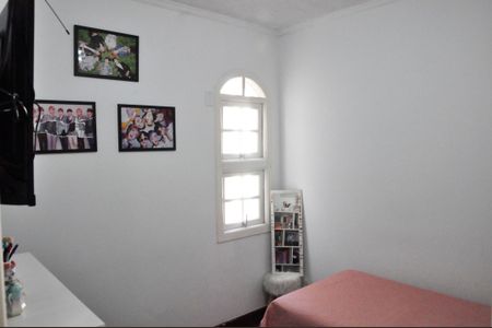 Casa à venda com 130m², 4 quartos e 1 vaga Casa à venda com 130m², 4 quartos e 1 vagaQuarto 02