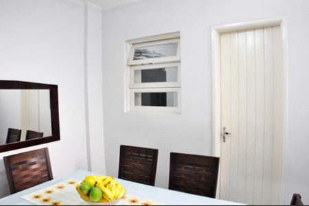 Casa à venda com 130m², 4 quartos e 1 vaga Casa à venda com 130m², 4 quartos e 1 vagaCopa