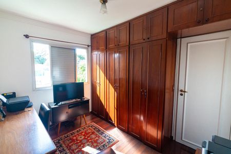 Apartamento à venda com 70m², 2 quartos e 1 vagaQuarto 2