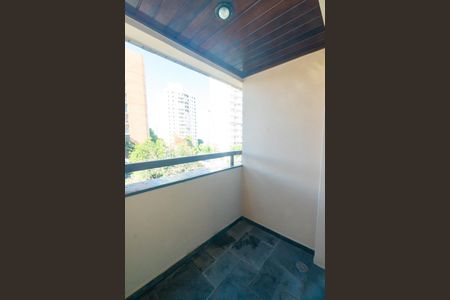 Apartamento à venda com 70m², 2 quartos e 1 vagaSacada