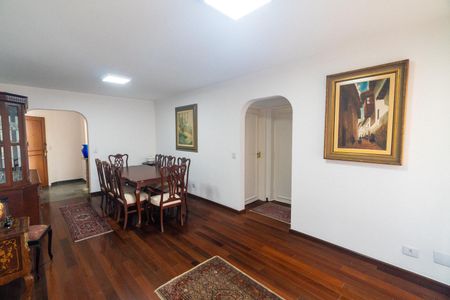 Apartamento à venda com 70m², 2 quartos e 1 vagaSala