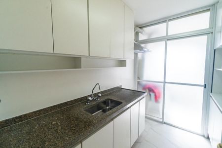 Apartamento à venda com 70m², 2 quartos e 1 vagaCozinha