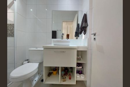 Apartamento à venda com 82m², 2 quartos e 1 vagaBanheiro Suíte 2