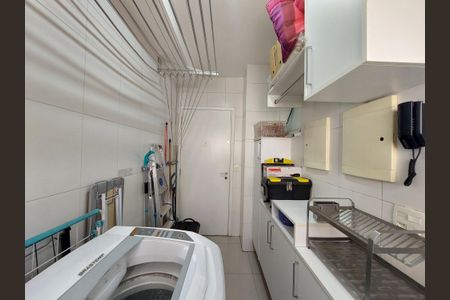 Apartamento à venda com 82m², 2 quartos e 1 vagaÁrea de Serviço