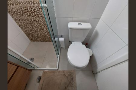 Apartamento à venda com 82m², 2 quartos e 1 vagaBanheiro Suíte 1