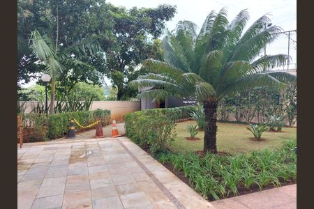 Apartamento à venda com 82m², 2 quartos e 1 vagaÁrea comum