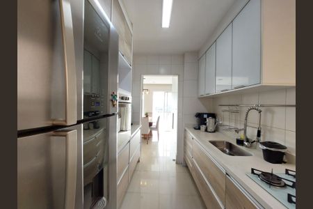 Apartamento à venda com 82m², 2 quartos e 1 vagaCozinha