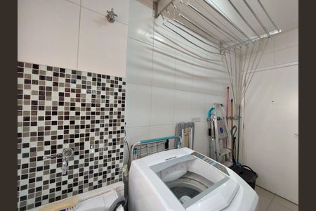 Apartamento à venda com 82m², 2 quartos e 1 vagaÁrea de Serviço