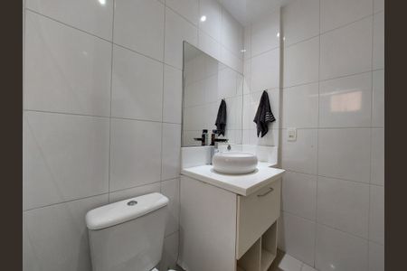Apartamento à venda com 82m², 2 quartos e 1 vagaBanheiro Suíte 2