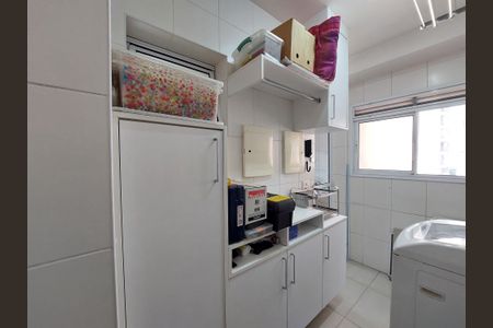 Apartamento à venda com 82m², 2 quartos e 1 vagaÁrea de Serviço