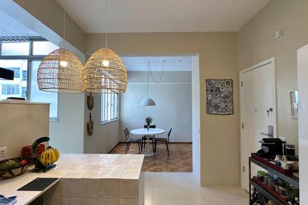 Apartamento à venda com 152m², 3 quartos e 1 vaga Apartamento à venda com 152m², 3 quartos e 1 vagaCozinha