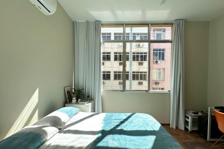 Apartamento à venda com 152m², 3 quartos e 1 vaga Apartamento à venda com 152m², 3 quartos e 1 vagaQuarto 02