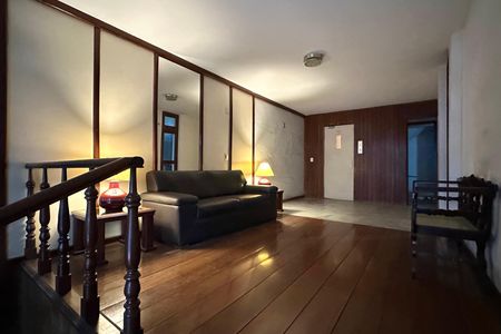 Apartamento à venda com 152m², 3 quartos e 1 vaga Apartamento à venda com 152m², 3 quartos e 1 vagaEntrada