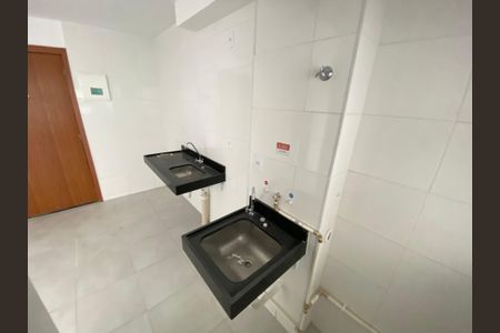 Apartamento à venda com 48m², 2 quartos e sem vagaCozinha e Área de Serviço