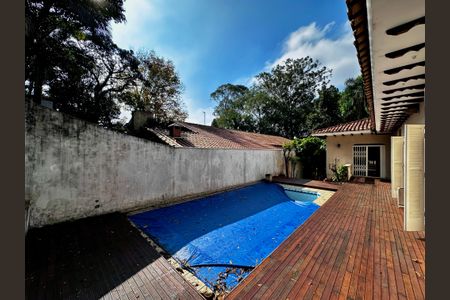 Casa à venda com 463m², 4 quartos e 6 vagasPiscina