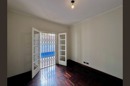 Casa à venda com 463m², 4 quartos e 6 vagasQuarto 2