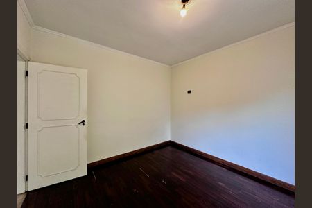 Casa à venda com 463m², 4 quartos e 6 vagasEscritório