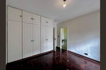 Casa à venda com 463m², 4 quartos e 6 vagasSuíte 1