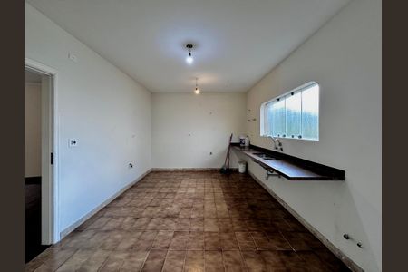 Casa à venda com 463m², 4 quartos e 6 vagasCozinha