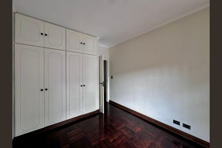 Casa à venda com 463m², 4 quartos e 6 vagasQuarto 1