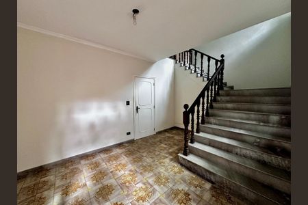 Casa à venda com 463m², 4 quartos e 6 vagasEntrada Casa