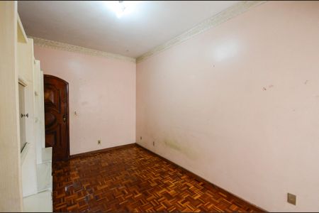 Apartamento à venda com 65m², 2 quartos e sem vagaSala