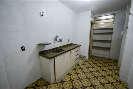 Apartamento à venda com 65m², 2 quartos e sem vagaCozinha