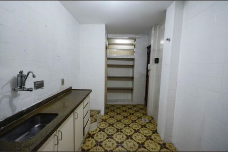 Apartamento à venda com 65m², 2 quartos e sem vagaCozinha