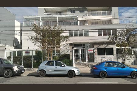 Apartamento à venda com 60m², 1 quarto e 1 vaga Apartamento à venda com 60m², 1 quarto e 1 vagaFachada