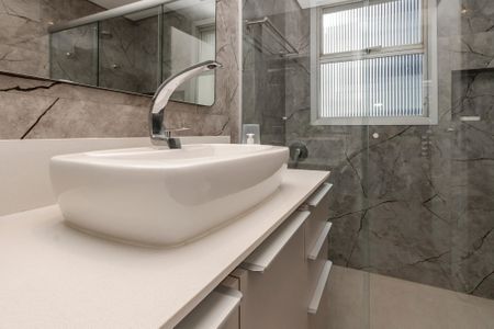 Apartamento para alugar com 81m², 3 quartos e 1 vagaBanheiro da Suíte