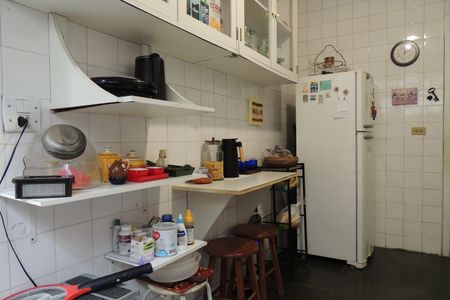 Casa de condomínio à venda com 320m², 3 quartos e sem vagaCozinha - Armários