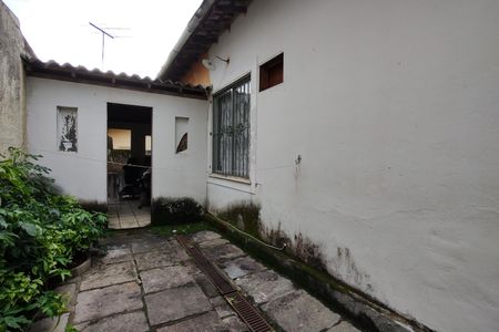 Casa de condomínio à venda com 320m², 3 quartos e sem vagaQuintal