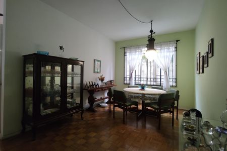 Casa de condomínio à venda com 320m², 3 quartos e sem vagaSala