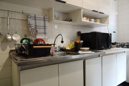 Casa de condomínio à venda com 320m², 3 quartos e sem vagaCozinha - Armários